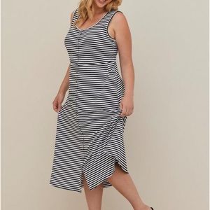 Maxi Jetsey Button-Front Dress